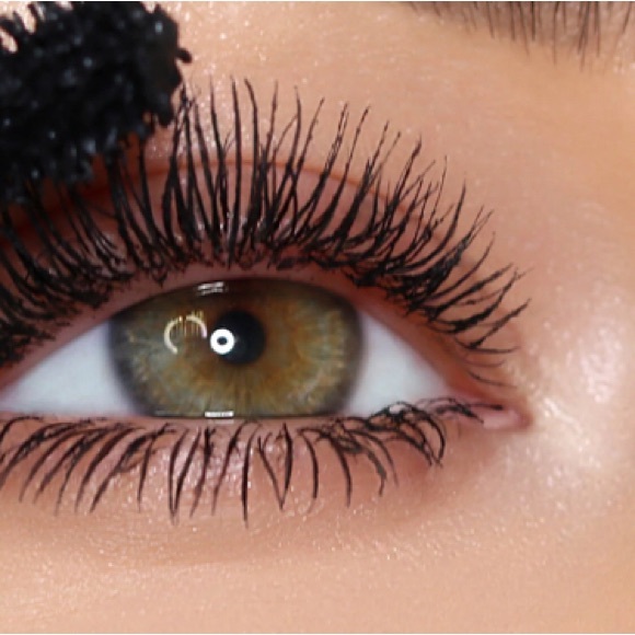 Pat McGrath Labs Dark Star Mascara in Xtrefme Black NWT - Picture 6 of 8